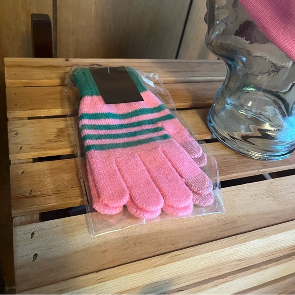 AKA Knit Cap w/ Pink Pom Pom & Matching Gloves - Picture 6 of 12